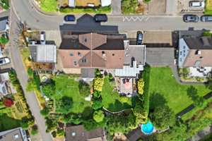 Zweifamilienhaus mit Garten, Doppelgarage und Fernblick in Wetter (Ruhr) - Grenze Witten-Bommern – Die vollständige Adresse der Immobilie erhältst du vom Anbieter., 58300 Wetter (Ruhr) – Vorschaubild 33