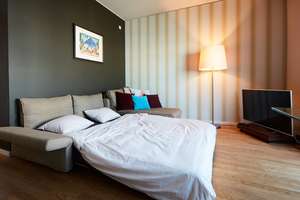 Traumhaft schönes Penthouse mit Aufdachterrasse in Mitte  *** Unbefristeter Mietvertrag  *** – Köpenicker Straße 124, 10179 Mitte (Ortsteil), Berlin – Vorschaubild 10