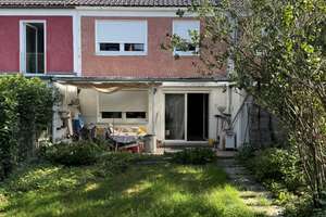 gut geschnittenes Reihenhaus in ruhiger Lage, München-Fürstenried, renovierungsbedürftig und frei