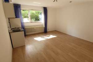 Kompaktes 1-Zimmer-Apartment: Modernisiertes Zuhause in Botnang – Corelliweg 2 2, 70195 Botnang-West, Stuttgart – Vorschaubild 3