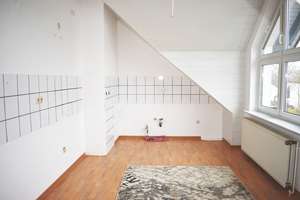 Borken-Trockenerfurth: Bezugfreies MFH mit 3 WE mit Sauna, Halle (100 m²) und großem Garten – Die vollständige Adresse der Immobilie erhältst du vom Anbieter., 34582 Borken (Hessen) – Vorschaubild 19
