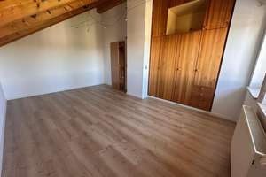 Maisonettewohnung mit Hauscharakter, Rollstuhl-Aufzug, Doppelgarage und großer Dachterrasse – Zum Karpfen 10a, 88662 Überlingen – Vorschaubild 5
