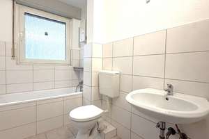 Modernisierte 3-Zimmer-Wohnung im Hochparterre mit zwei Stellplätzen in Duisburg-Hamborn! – Die vollständige Adresse der Immobilie erhältst du vom Anbieter., 47166 Neumühl, Duisburg – Vorschaubild 5