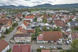Viel Wohnraum für zwei Familien: Solides, großzügig dimensioniertes Haus in Ofterdingen – Tübingen (Kreis) – Vorschaubild 11