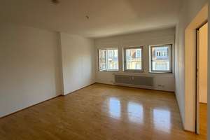 Wohnen mit Charakter: 3-Zimmer-Dachgeschosswohnung in der Weststadt – Die vollständige Adresse der Immobilie erhältst du vom Anbieter., 76135 Weststadt, Karlsruhe – Vorschaubild 11