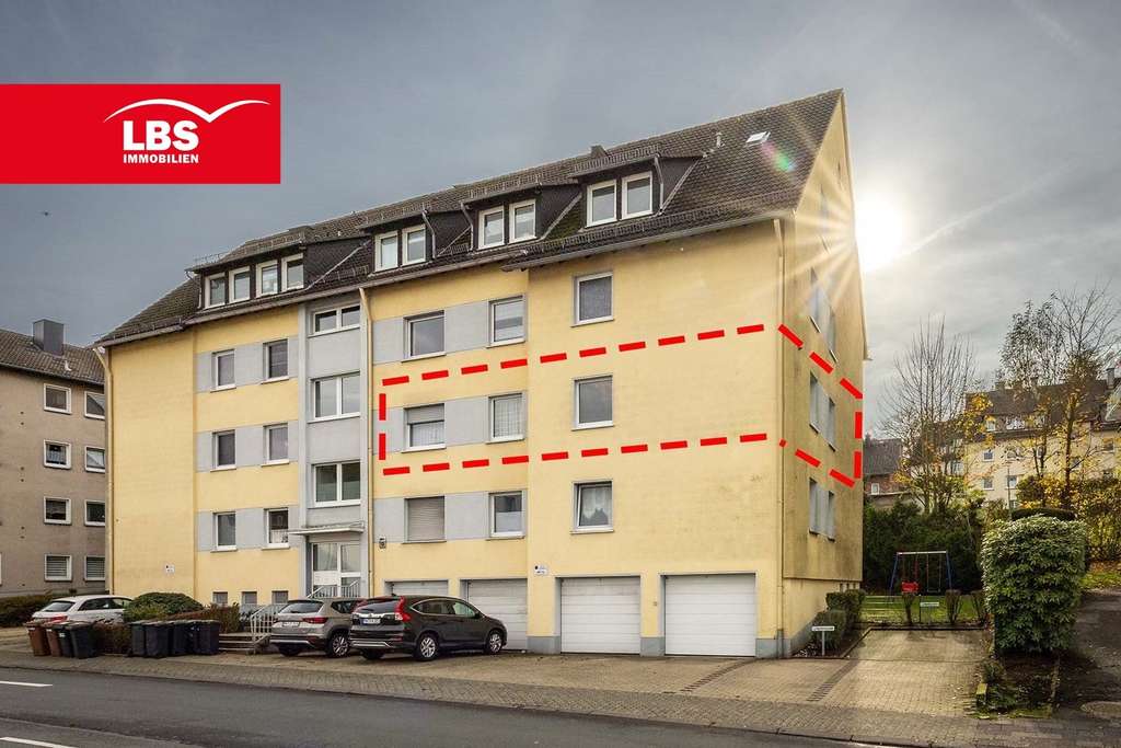 Top-gepflegte 4-Zimmer-Wohnung mit großer Loggia, Gäste-WC und Garage 