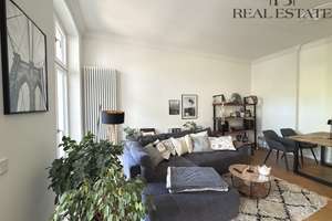 Klassik trifft Moderne – Exklusive Wohnung in stilvoller Villa