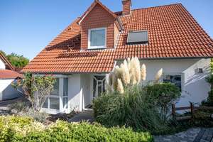 Großzügiges Familiendomizil mit Einliegerwohnung und Gartenpool – Die vollständige Adresse der Immobilie erhältst du vom Anbieter., 63322 Rödermark – Vorschaubild 20