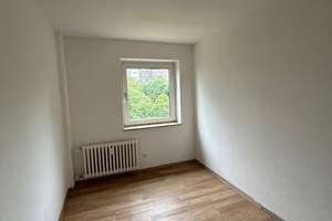 Familientraum - 3-Zimmerwohnung mit Loggia in Duisburg-Mündelheim – Im Bonnefeld 22, 47259 Mündelheim, Duisburg – Vorschaubild 2