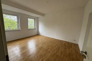 Top-Rendite im Südviertel: Sanierte 3-Zi.-Wohnung, 1.200€ Kaltmiete, Günstiges Hausgeld! – Dreilindenstrasse 105, 45128 Südviertel, Essen – Vorschaubild 5