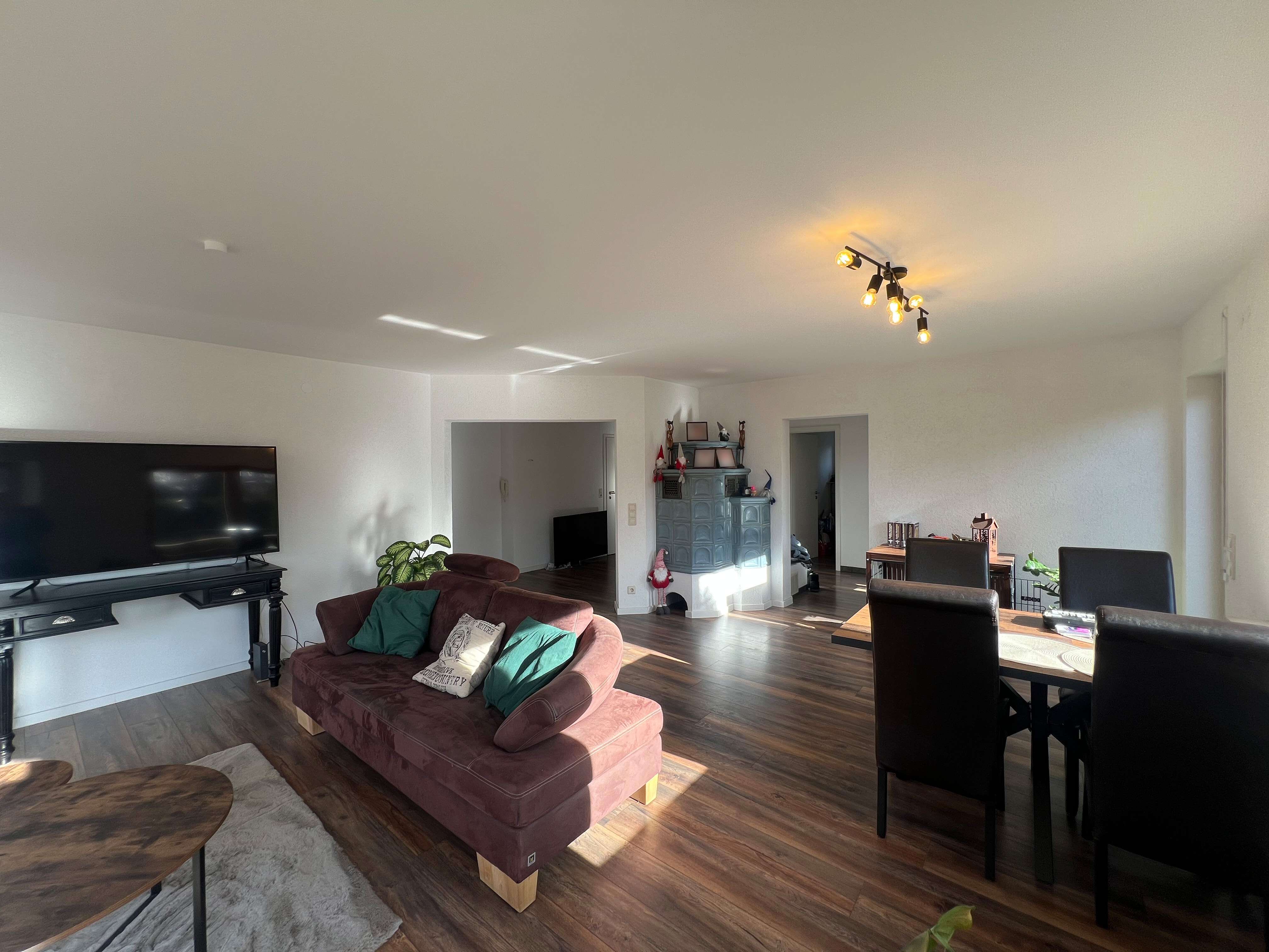 Immobilie in Dunningen - Familientraum in bevorzugter Wohnlage - Charmantes Zweifamilienhaus mit Einliegerwohnung - Bild 19