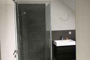 sanierte moderne 2-Zimmer in gepflegtem Altbau mit EBK  – Bodenseestraße 21, 60386 Fechenheim, Frankfurt am Main – Vorschaubild 3
