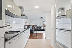 Großzügige Villa mit Einliegerwohnung, Pool und Panoramablick am Fuße der Achalm – Die vollständige Adresse der Immobilie erhältst du vom Anbieter., 72760 Reutlingen-Mitte, Reutlingen – Vorschaubild 19