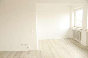Charmantes 1-Zimmer-Apartment mit optimalem Grundriss – direkt am Rhein – Hauptstr. 239, 51143 Zündorf, Köln – Vorschaubild 3