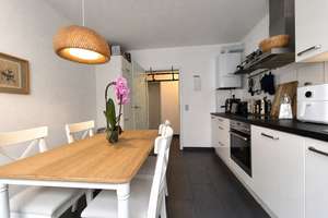 Top modernisierte, vermietete 2-Zimmer-Wohnung in bester Aachener City-Lage – Die vollständige Adresse der Immobilie erhältst du vom Anbieter., 52062 Ponttor, Aachen – Vorschaubild 2