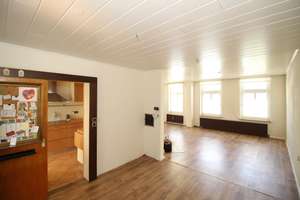 Charme und Charakter inklusive: Teilunterkellertes Wohnhaus mit Wintergarten, Sauna und Swimmingpool – Die vollständige Adresse der Immobilie erhältst du vom Anbieter., 24837 Schleswig – Vorschaubild 23