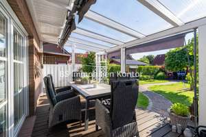 Constantia-West! Doppelhaushälfte mit Carport, überdachter Terrasse, Gartenhaus und Gartenanlage in  – Die vollständige Adresse der Immobilie erhältst du vom Anbieter., 26723 Larrelt/VW-Siedlung, Emden – Vorschaubild 3