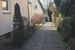 Ihr neues Zuhause im Grünen: 3-Zimmer-Wohnung mit Balkon in ruhiger Lage von Berlin-Lankwitz – Greulichstraße 42, 12277 Marienfelde, Berlin – Vorschaubild 5