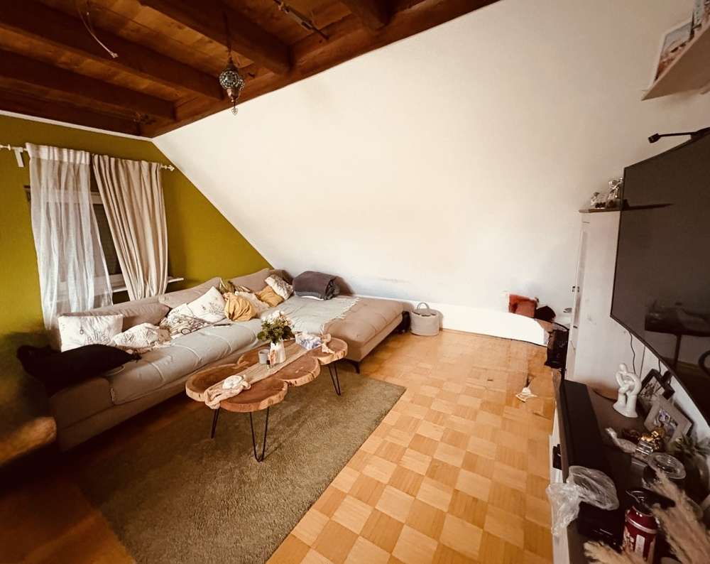 Immobilie in Viernheim - Sonnige Dachwohnung in Viernheim mit 55 m² in ruhiger Hausgemeinschaft - Bild 2