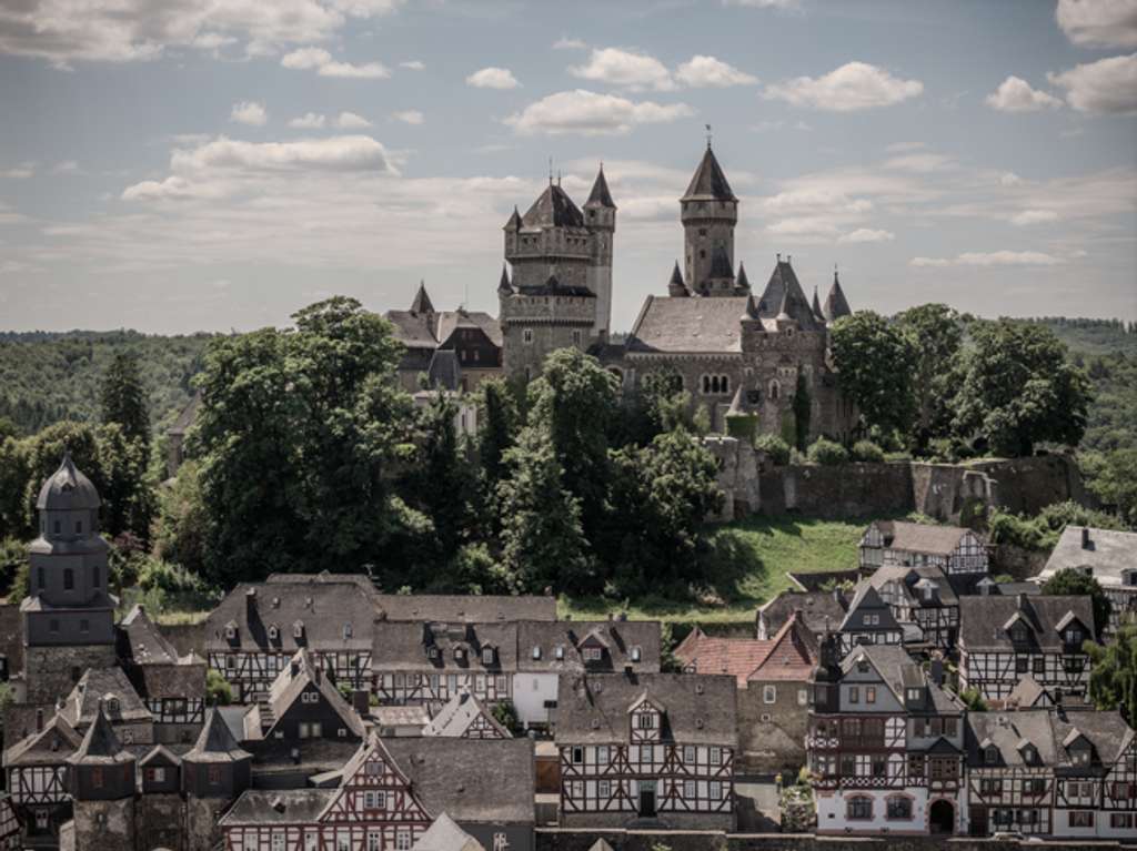 Immobilie in Braunfels - Offen. Hell. Besonders. - provisionsfrei - Bild 2