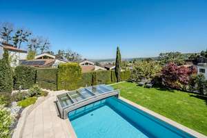 ***Sonnige Villa mit traumhaftem Panoramablick, Garten, Terrasse und Schwimmbad*** – Die vollständige Adresse der Immobilie erhältst du vom Anbieter., 70839 Gerlingen – Vorschaubild 5