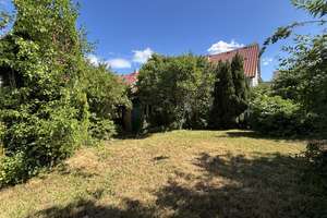 Interessante Doppelhaushälfte in guter Wohnlage von Vaihingen mit viel Potential – Die vollständige Adresse der Immobilie erhältst du vom Anbieter., 70569 Büsnau, Stuttgart – Vorschaubild 3