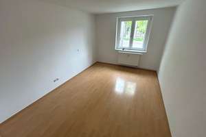 2-Zimmer-Wohnung mit Balkon & Tageslichtbad  – ab Mai 2025 frei – Große Diesdorfer Straße 124, 39110 Stadtfeld West, Magdeburg – Vorschaubild 4