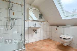 Freistehendes Einfamilien-/Generationenhaus - mit kleinem Garten - sofort frei – Die vollständige Adresse der Immobilie erhältst du vom Anbieter., 72762 Reutlingen-Mitte, Reutlingen – Vorschaubild 24