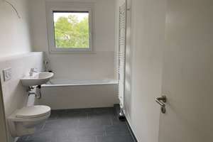 Neubausiedlung: attraktives 4,5-Zimmer-Reihenhaus in schöner Lage mit Garten & sw. Dachterrasse – Helene-Knorr Straße 76, 28259 Kirchhuchting, Bremen – Vorschaubild 7