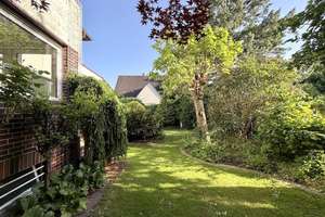 Gewachsene, ruhige Wohnlage mit schönem Garten – Die vollständige Adresse der Immobilie erhältst du vom Anbieter., 14167 Zehlendorf, Berlin – Vorschaubild 2