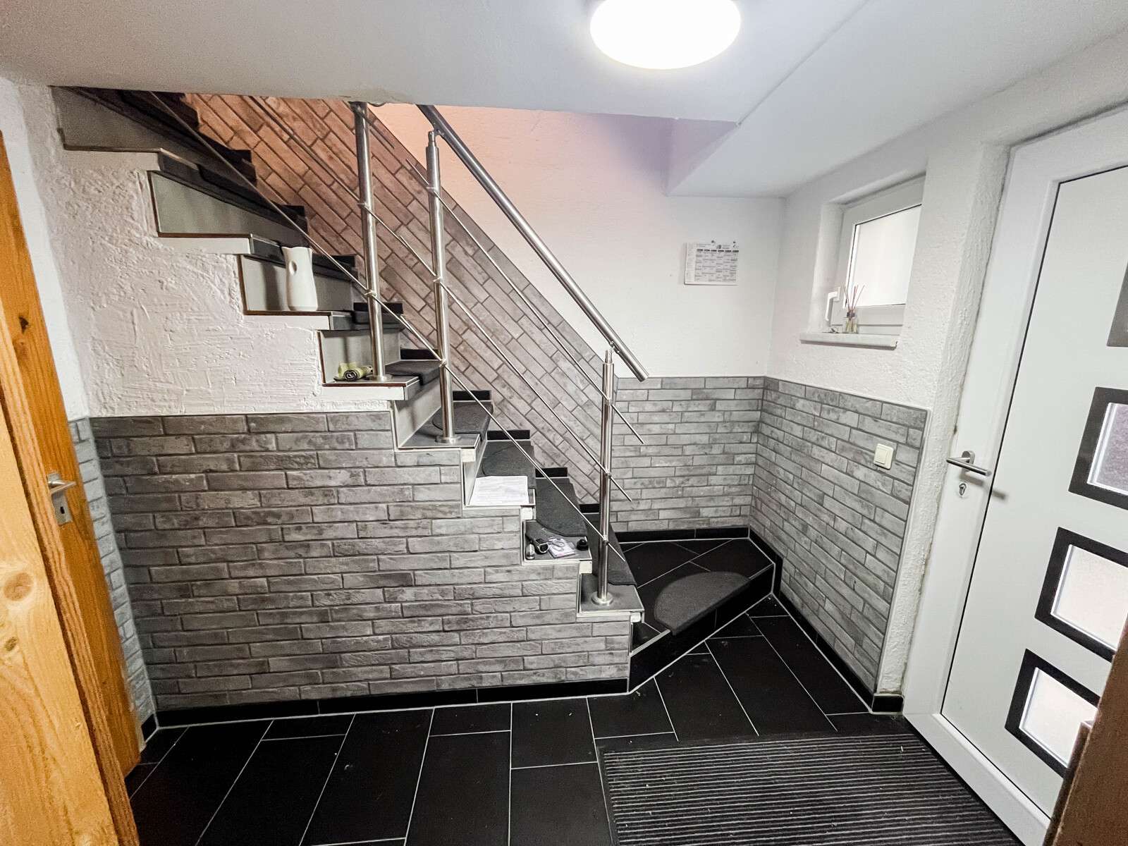 Immobilie in Öhringen - Charmantes Einfamilienhaus in Michelbach am Wald! - Bild 3