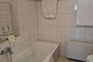 große  2-Zimmer-Wohnung, Kölner-Lindweiler, Einbauküche – Hartenfelsweg 28, 50767 Lindweiler, Köln – Vorschaubild 10