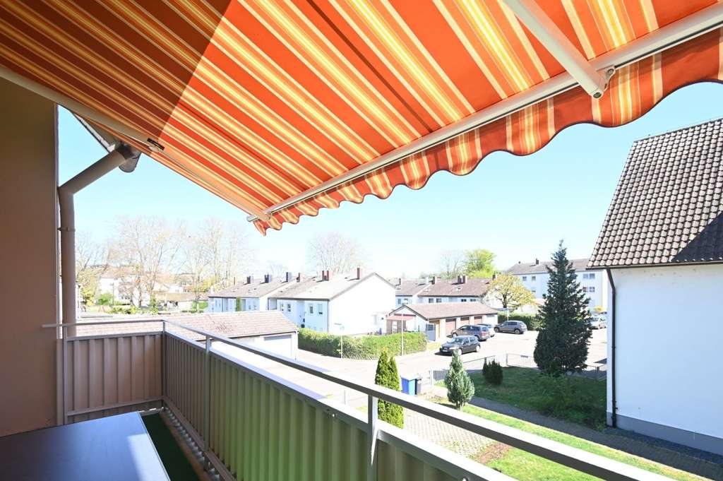 Immobilie in Kenzingen - Vermietete 3-Zimmer Wohnung mit Garage - Bild 2