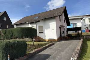 Einfamilienhaus zu verkaufen in Burbach-Holzhausen OHNE MAKLER! – Die vollständige Adresse der Immobilie erhältst du vom Anbieter., 57299 Burbach – Vorschaubild 1