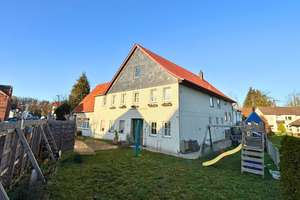 Großes Mehrfamilienhaus mit Ausbaupotenzial und flexibler Nutzung – Die vollständige Adresse der Immobilie erhältst du vom Anbieter., 31863 Coppenbrügge – Vorschaubild 2