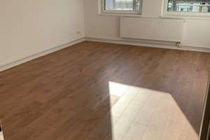 Sehr zentrale, großzügige, WG geeignete 4-Zimmerwohnung mit Balkon – Goethestraße 16, 30165 Mitte (Ortsteil), Hannover – Vorschaubild 2