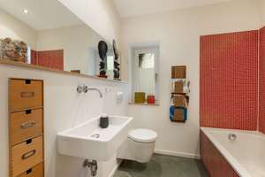 Property thumbnail 9