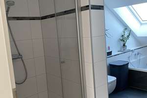 Wohnen mit Charakter: 2-Zimmer-Dachgeschosswohnung in Ingolstadt – Hornstraße 10, 85051 Südwest, Ingolstadt – Vorschaubild 4