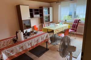 Gepflegtes Zweifamilienhaus mit 876 m2 Grund, Garage & Carport in gesuchter Wohnlage von Heuchlingen – Schulhalde 36, 73572 Heuchlingen – Vorschaubild 19