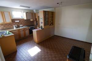 Großzügige DHH (renovierungsbedürftig) mit Hof, Garage, Scheune, Schuppen und Garten! – Die vollständige Adresse der Immobilie erhältst du vom Anbieter., 76351 Linkenheim-Hochstetten – Vorschaubild 13