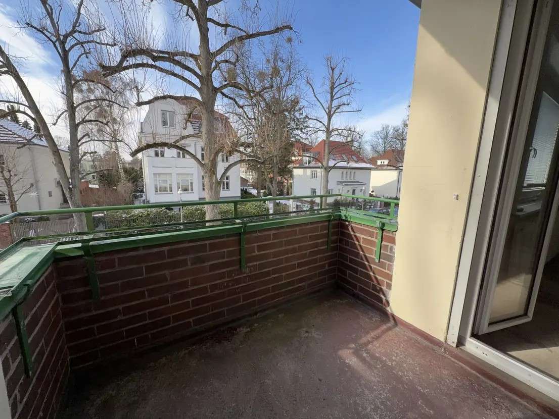 Potenzial trifft Lage–3 Zimmer Südwest-Balkon in Zehlendorf zur Sanierung, Berlin – Bild 1