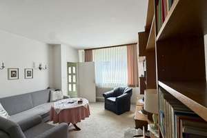 METZ IMMOBILIEN - Charmantes May-Haus mit großem Gestaltungspotenzial – 60488 Praunheim, Frankfurt am Main – Vorschaubild 3