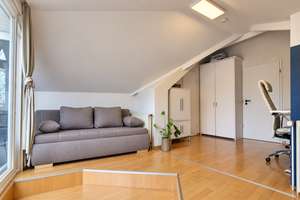 Raum & Design: 4,5 Zi-Penthouse-Maisonette. Kamin. Dachterrasse. Loggia. 3 Bäder. Garage. – 40489 Angermund, Düsseldorf – Vorschaubild 18