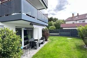 PROVISIONSFREIE moderne 2 Zimmer Erdgeschosswohnung mit Garten, 2 Terrassen & eigener Garage