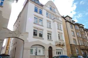 Liebevoll saniertes Mehrfamilienhaus mit Denkmalschutz in beliebter Lage von Bad Cannstatt – Die vollständige Adresse der Immobilie erhältst du vom Anbieter., 70374 Oberer Schlossgarten, Stuttgart – Vorschaubild 9