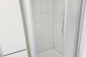 *Möbliertes Penthouse mitten in der Innenstadt mit schöner Dachterasse und Tiefgaragenstellplatz* – Hochstraße 116, 58095 Mittelstadt, Hagen – Vorschaubild 5
