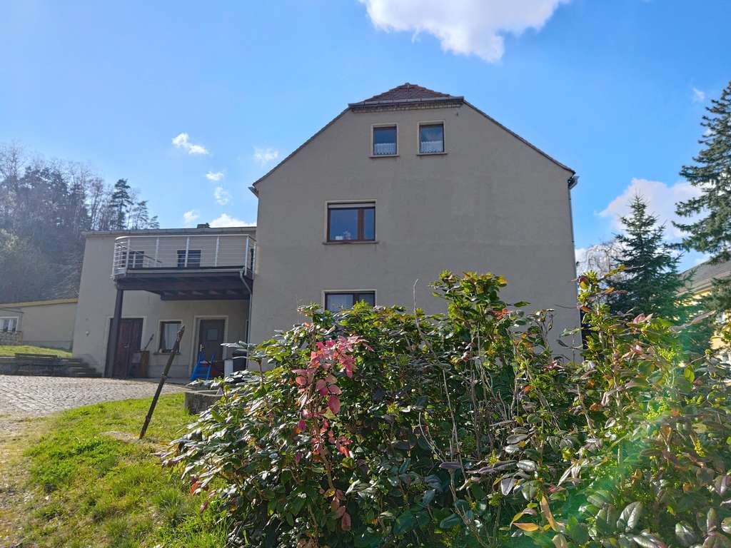 Immobilie in Haselbachtal - Ihr Zuhause im Grünen – Haus mit Garage, großem Grundstück und Gestaltungsmöglichkeiten nahe Dresden - Bild 0