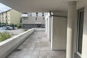 Killesberg Maybachstr. mit EBK und gr. Terrasse: exklusive 4-Zimmer-Hochparterre-Wohnung – Maybachstraße 9-15, 70469 Bahnhof Feuerbach, Stuttgart – Vorschaubild 10