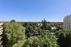 ÜBER DEN DÄCHERN BERLINS - MIT ÜBERDACHTEM BALKON & WEITBLICK - ZUM NEU GESTALTEN – Meller Bogen 12 cc, 13403 Reinickendorf (Ortsteil), Berlin – Vorschaubild 17