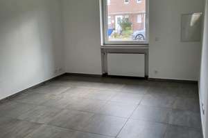 Alltagstaugliches Endreihenhaus mit 3 Zimmern in Mönchengladbach – Steinsstraße 28c, 41238 Mülfort, Mönchengladbach – Vorschaubild 3